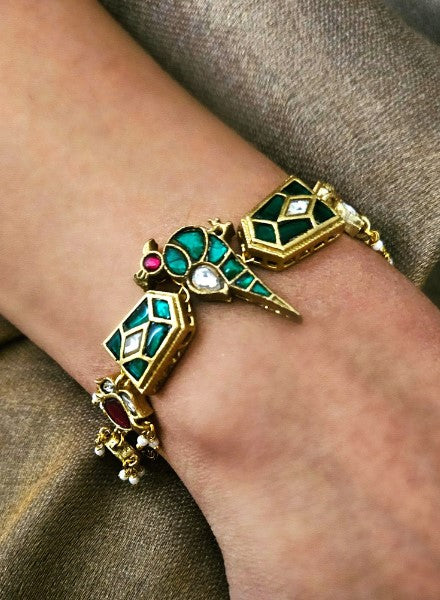 Green Kundan bird bracelet